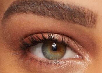 macro_medium_mny_maky_browextensions_launch_1440x1440 (1)