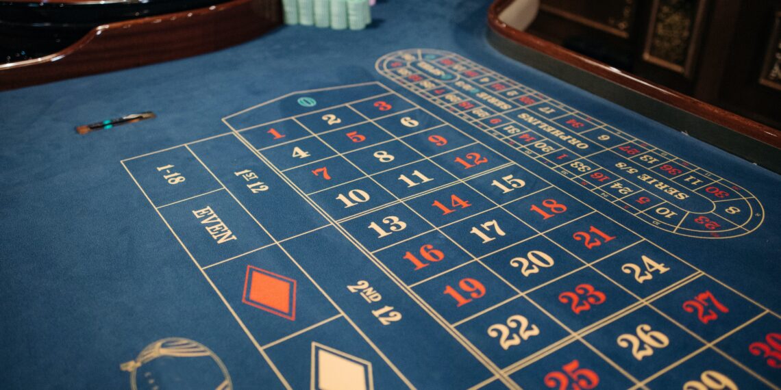 Mistakes to Avoid While Playing Slots