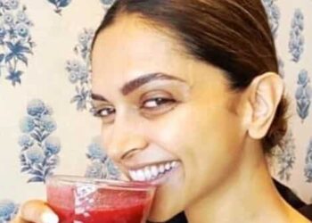 How To Make Deepika Padukone’s Secret Beetroot Juice For That Glowing Skin