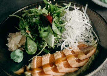 5 Benefits of Eating Seafood