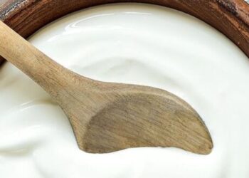 6 health benefits of curd
                              
                              Published by Livemint | 16 Sep 2024