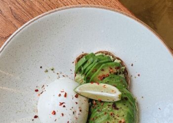 Healthy munching ideas
                              
                              Published by Livemint | 16 Sep 2024