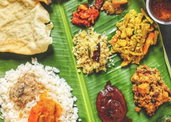 Onam 2024: 7 Sadhya meal items on banana leaf
                              
                              Published by Livemint | 14 Sep 2024