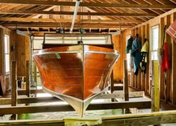 New Hampshire home built by a Titanic survivor lists for the first time in a century