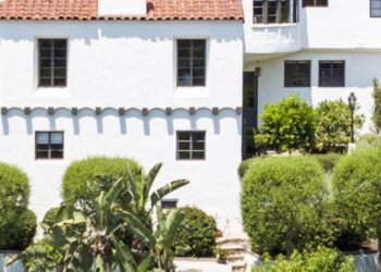 Olivia Wilde once lived in this LA home â now it can be yours for $4.8M