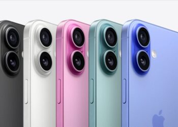 iPhone 16 launched: Top 5 features you should know
                              
                              Published by Livemint | 10 Sep 2024