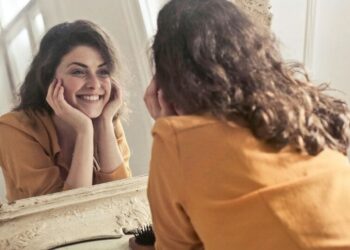 How to maintain hair health
                              
                              Published by Livemint | 11 Sep 2024