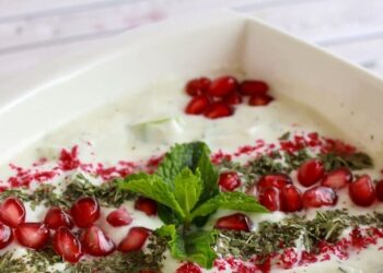 5 healthy curd based dishes
                              
                              Published by Livemint | 06 Sep 2024