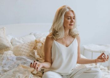 7 simple daily habits that help you age like fine  …
                              
                              Published by Livemint | 21 Sep 2024