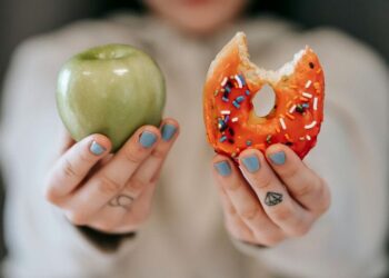 8 tips to curb sugar cravings
                              
                              Published by Livemint | 14 Sep 2024