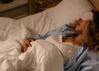 5 tips for better sleep
                              
                              Published by Livemint | 07 Sep 2024