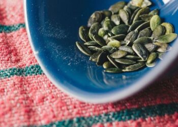 6 reasons to add pumpkin seeds to your diet
                              
                              Published by Livemint | 23 Sep 2024