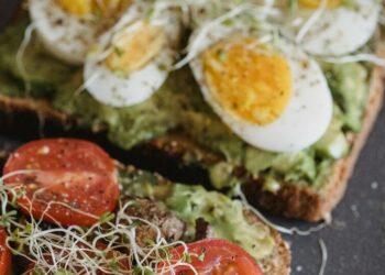 7 boiled egg recipes for weight loss
                              
                              Published by Livemint | 06 Sep 2024