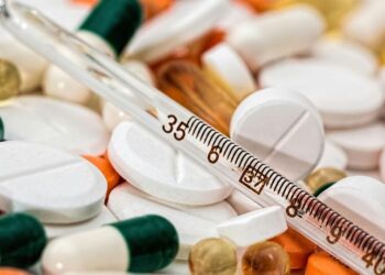 5 Essential vitamins for immune support.
                              
                              Published by Livemint | 26 Sep 2024