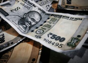 Top 5 flexi-cap funds with over 20% returns in the …
                              
                              Published by Livemint | 09 Sep 2024