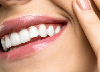5 foods that causes tooth decay
                              
                              Published by Livemint | 26 Sep 2024