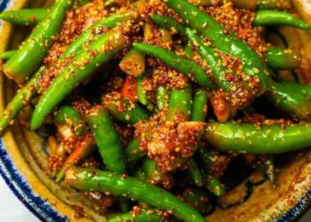 Quick and Easy Green Chilly Pickle Recipe
