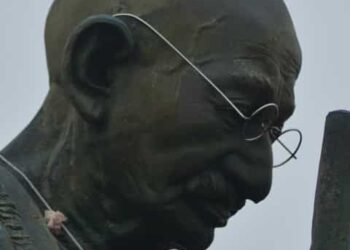 5 Timeless Teachings of Mahatma Gandhi for the Modern World