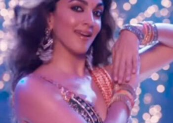 Navratri 2024: 8 Bollywood Songs That Add Festive Oomph To Garba Playlist