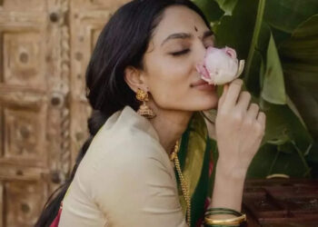 Sobhita Dhulipala Wedding: Godhuma Raayi Pasupu With Lotus Aesthetics, Divine Blessings