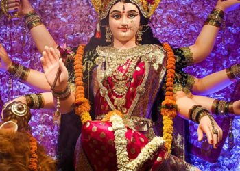 Navratri 2024: 5 foods you must avoid during fasti …
                              
                              Published by Livemint | 03 Oct 2024
