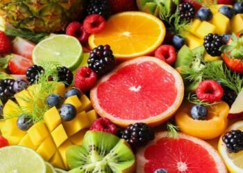 5 anti-inflammatory foods to include in your diet
                              
                              Published by Livemint | 01 Oct 2024