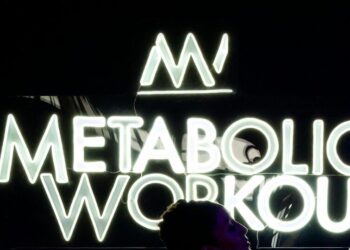5 tips to improve your metabolism
                              
                              Published by Livemint | 01 Oct 2024