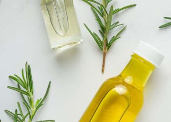 DIY Guide: Make Your Own Rosemary Oil at Home in 3 Simple Steps