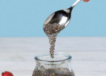 5 Side Effects of Drinking Too Much Chia Seed Water