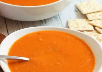 How To Make Beetroot And Carrot Soup In Winters