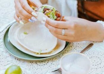 5 Steps to Make Taco Salad