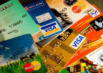 5 common myths about credit cards
                              
                              Published by Livemint | 03 Nov 2024