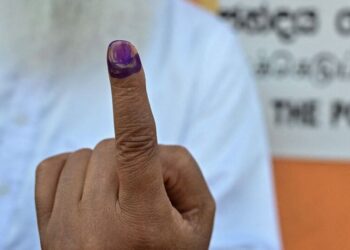 10 steps to check your name in the Maharashtra vot …
                              
                              Published by Livemint | 19 Nov 2024