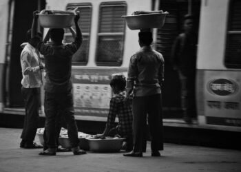 5 Indian railway stations known for their iconic f …
                              
                              Published by Livemint | 12 Nov 2024