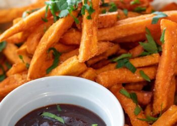 5 delicious ways to eat sweet potato visual story
                              
                              Published by Livemint | 24 Nov 2024