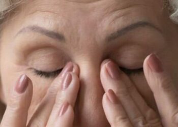 5 simple habits to prevent age-related vision loss
                              
                              Published by Livemint | 19 Dec 2024