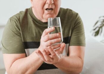 6 foods to fight the early signs of Parkinson's di …
                              
                              Published by Livemint | 12 Dec 2024