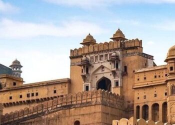 5 reasons why winter is the best time to visit Raj …
                              
                              Published by Livemint | 28 Dec 2024