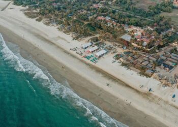 5 destinations with the best beaches for relaxatio …
                              
                              Published by Livemint | 26 Dec 2024