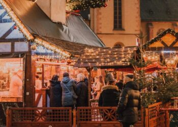 Top 5 Christmas markets around the world
                              
                              Published by Livemint | 19 Dec 2024