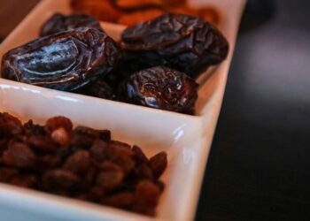 Top 5 benefits of eating dates this winter
                              
                              Published by Livemint | 18 Dec 2024