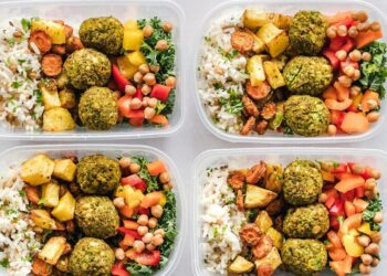 6 dietary changes you can make for better digestio …
                              
                              Published by Livemint | 24 Dec 2024