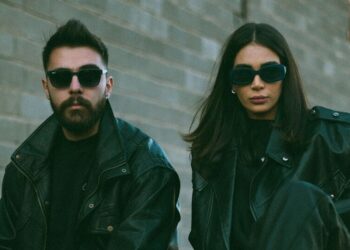 5 Fashion Trends That Will Rule Next Year
                              
                              Published by Livemint | 30 Dec 2024