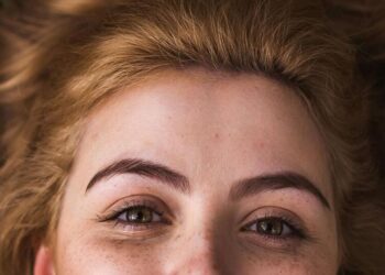 5 superfoods to boost eye vision visual story
                              
                              Published by Livemint | 14 Dec 2024