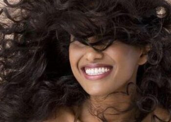 5 vitamins every woman needs to prevent hair loss
                              
                              Published by Livemint | 25 Dec 2024