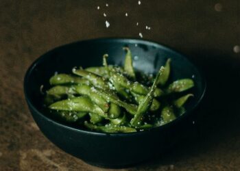 5 Dairy-Free and High-Protein Options for Vegans
                              
                              Published by Livemint | 13 Jan 2025