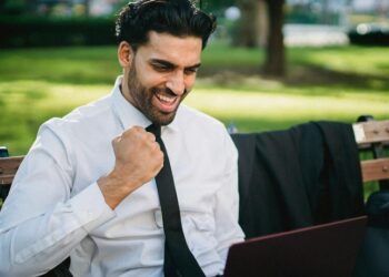 5 Ultimate Morning Routine for a Productive Day
                              
                              Published by Livemint | 24 Jan 2025