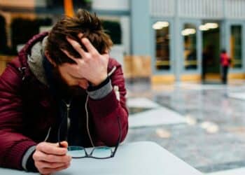 6 Tips For Overcoming Social Anxiety
                              
                              Published by Livemint | 08 Jan 2025