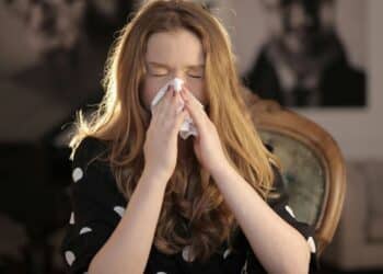 6 Signs That You’re Not Eating Enough
                              
                              Published by Livemint | 09 Jan 2025