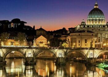 6 Hidden Crowd-Free Escapes In Italy
                              
                              Published by Livemint | 17 Jan 2025